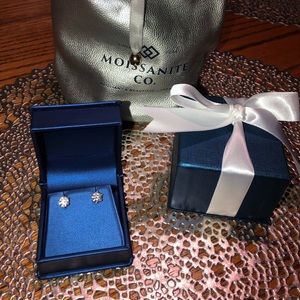 1.5 c moissanite platinum earrings